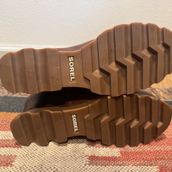 Sorel Joan of Arc Zip Booties Leather - Picture 6 of 9